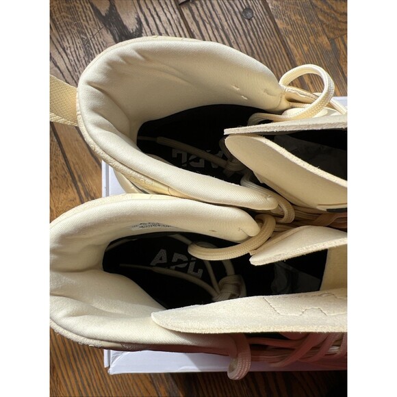 APL Mens Techloom Defender Size 7.5 Vanilla/Midnight/Ice Blue High Top Shoes NIB - Picture 7 of 12